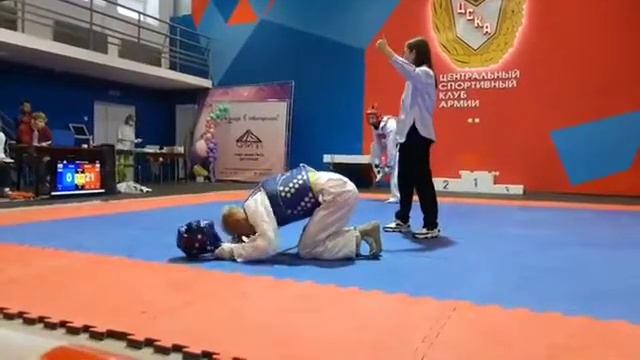Самсонов Никита показал old school Taekwondo смотреть онлайн