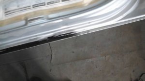 Рихтовка споттером, подготовка, покраска двери Nissan Tino. Процесс от начала до конца.