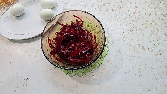 // Готовим дома// Очень вкусный салат с картофелем пай. смотреть онлайн