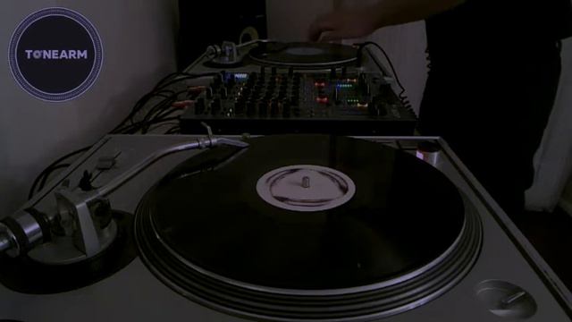 Twin Beat Deep House Home Session 17 (100% Vinyl Only) смотреть онлайн
