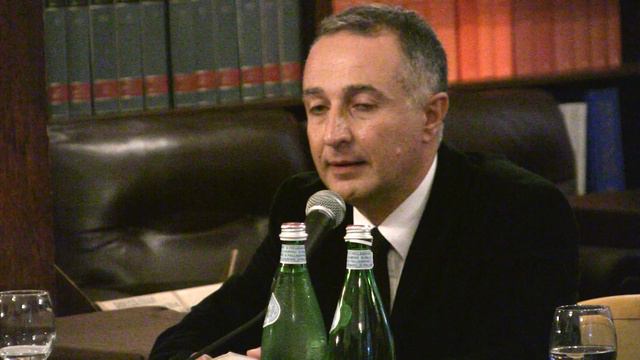 Teodolinda Barolini discusses Dante's Rime with Fabio Finotti (1/8) смотреть онлайн