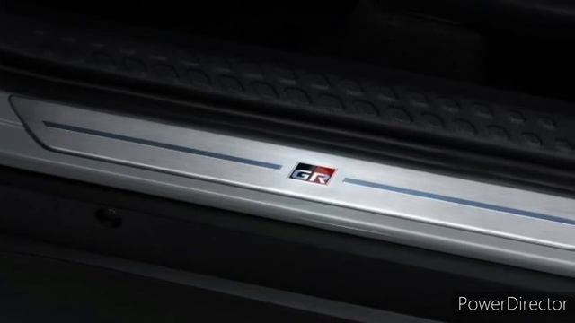 Video Especial Motor Presenta al Toyota C-HR GR Sport 2020 смотреть онлайн