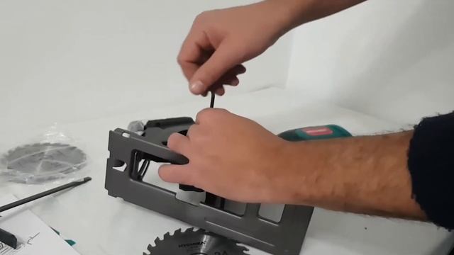 HYCHIKA DIY Tools | HYCHIKA Mini Circular Saw 750W 3500RPM смотреть онлайн