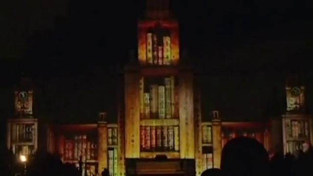 В Москве, крупнейший световое шоу состоялось в мире. смотреть онлайн