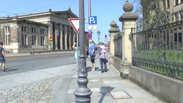 Walk around Dresden Germany. Elbe-Frauenkirche-Castle-Zwinger-Prager Straße. смотреть онлайн
