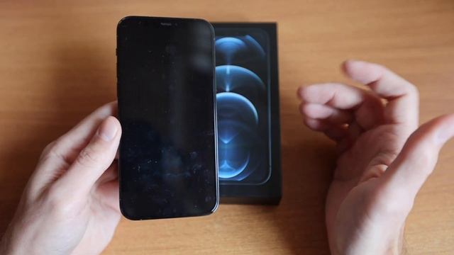 Обзор iPhone 12 Pro. Причины купить именно Pro версию. смотреть онлайн