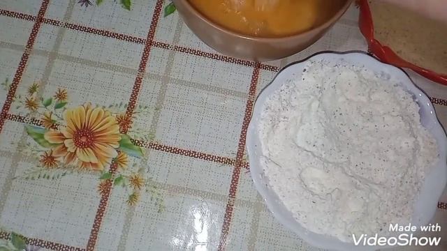 Ангелина готовит Наггетсы как в KFC / Виталик и Ангелина смотреть онлайн