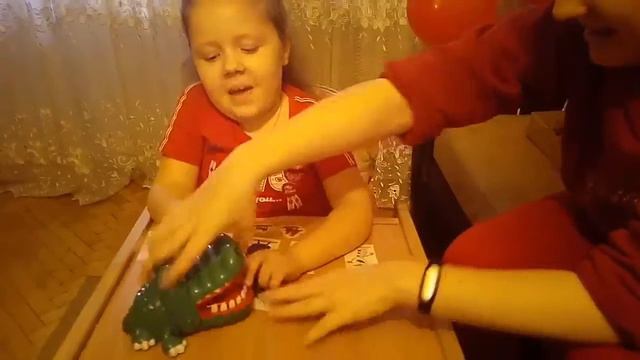 Крокодил дантист🐊ну очень прикольная игрушка👍👍👍 смотреть онлайн