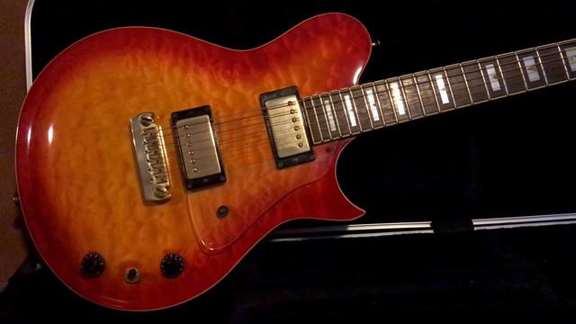 The Cort CL1000 Single-Cut Solid Body Electric Guitar in Cherry Sunburst смотреть онлайн