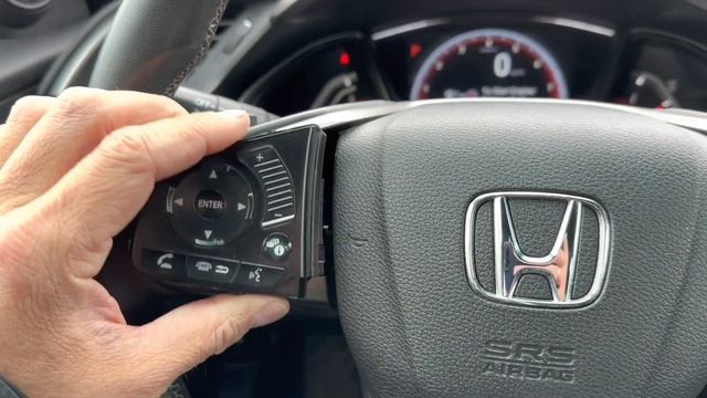 Странный глюк радара в Civic X и др. смотреть онлайн