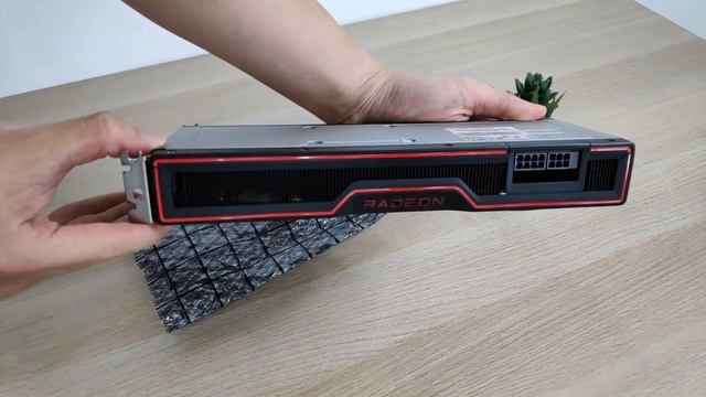 Unboxing: SAPPHIRE Radeon RX 6700 XT 12GB GDDR6 (AMD Reference Card) смотреть онлайн