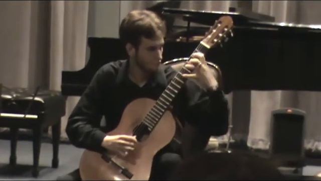 Zarabanda from 12 Spanish Dances by Enrique Granados performed by Benjamin Dague смотреть онлайн