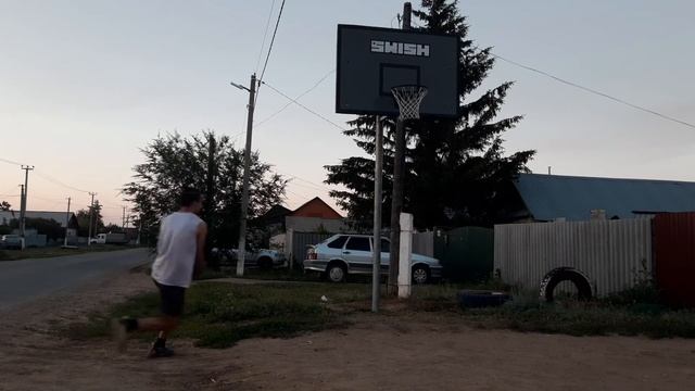Новые данки на стандартное кольцо | Моя первая настоящая данк сессия | Забил сверху двумя руками смотреть онлайн