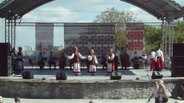 Киев--2010.Выставка цветов на Певческом поле смотреть онлайн