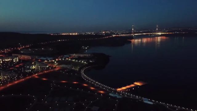 ДВФУ и о. Русский. Вид с коптера/ Lovely aerial view on FESU and Russky island. Vladivostok, Russia смотреть онлайн