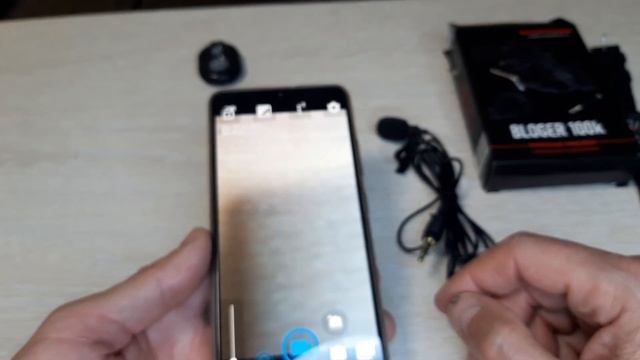 Что делать если не работает петличный микрофон в паре с мобильным телефоном? Решаю вопрос. смотреть онлайн