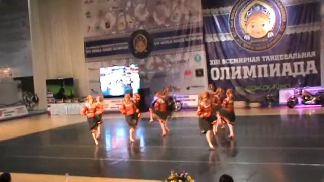 Народный ансамбль танца ХОРОШЕЕ НАСТРОЕНИЕ. Взрослые формейшн. МАТАНЯ смотреть онлайн