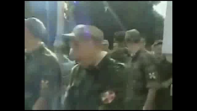 веселое безумие.flv смотреть онлайн