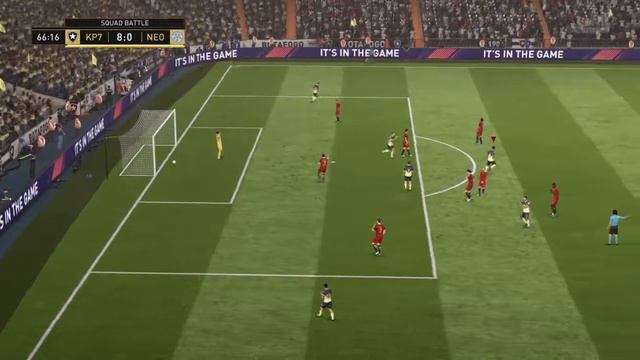 Невероятный гол Хедиры в FIFA 18 смотреть онлайн