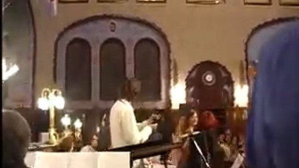 FLY ROBIN FLY - LEVAY SYLVESTER - POČASNI GRAĐANIN SUBOTICE