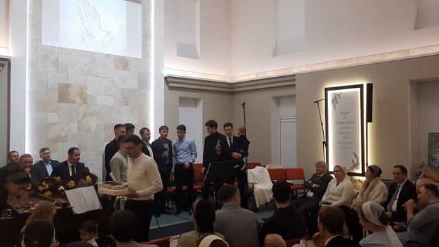 ЖИЗНЬ ПРОХОДИТ-СЕМЬЯ ПЕРЕБИКОВСКИЙ-БЕРЕТ ЗА ДУШУ смотреть онлайн