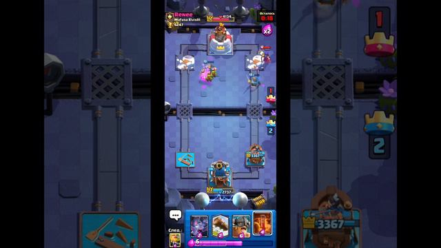 CLASH ROYALE КОРОЛЕВСКИЙ ГИГАНТ ЭТО БЫЛ ПРИКОЛЬНЫЙ БОЙ С ЭМОДЗИИ В Игре КЛЕШ РОЯЛЬ. смотреть онлайн