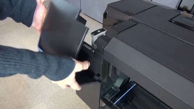 Replacing the Service Station Side Ink Cover HP Designjet | HP смотреть онлайн