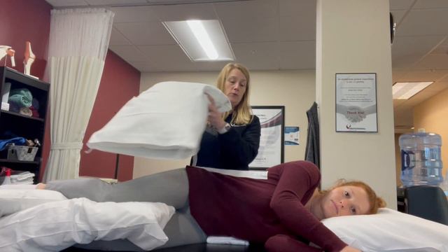 Best Sleep Positions with Allison Stringer I Professional Physical Therapy смотреть онлайн