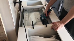 Как установить мебельные стяжки своими руками