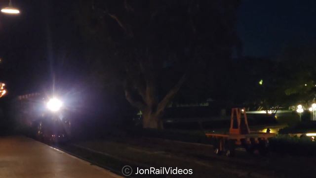 3/14/24 Pre: The Disneyland Railroad: Holiday 2 arrives at Main Street(1) смотреть онлайн