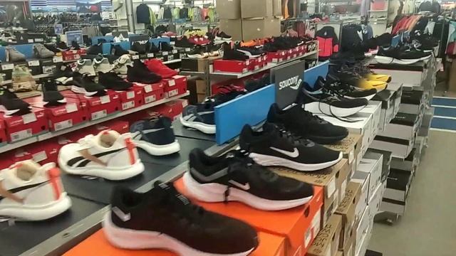 Краснодар - Спортмастер - кроссовки - 23.03.23 смотреть онлайн