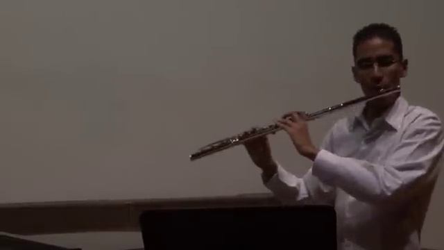 Fauré: Fantasy for flute and piano - Alexis Angulo смотреть онлайн