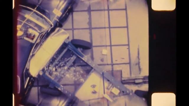 1985 Ford LTD (33.5 Mp/h) NHTSA Side Impact (Side Impact Program - Centre Of Seat) смотреть онлайн