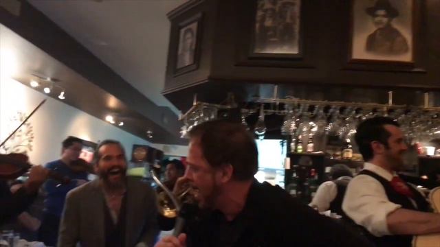 Gino Quilico & Famiglia Figueroa смотреть онлайн