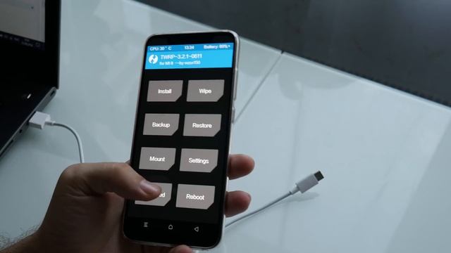 Как прошить Xiaomi Mi8 (china version) через TWRP на локализованную версию с Google Pay смотреть онлайн