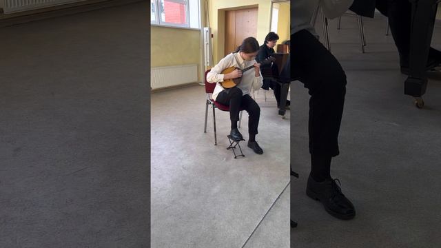 Маленькая серенада(часть 1) В.Моцарт исполняет:Светова Ангелина смотреть онлайн