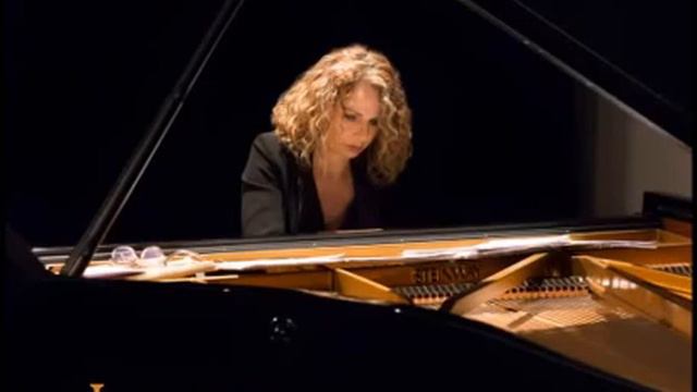 Joanna MacGregor plays John Cage: Sonatas and Interludes for prepared piano Interlude no.1 смотреть онлайн
