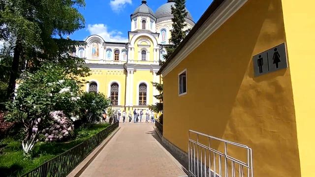 Покровский монастырь. К мощам Матроны Московской. Удивительное место смотреть онлайн