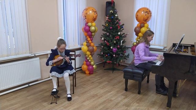 Зубова Таисия "По улице мостовой" обр. В. Дителя смотреть онлайн