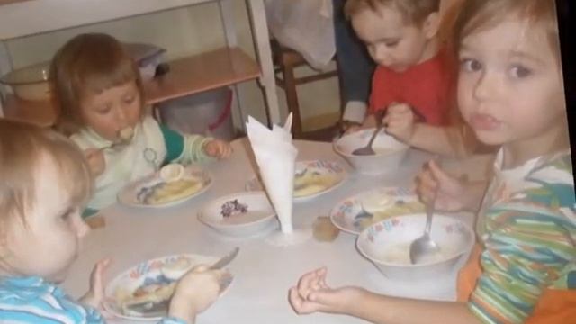 Наш день в ясельках 2009.mpg смотреть онлайн