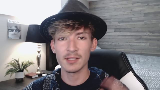 Giving @everyone To 39,701 People... (RIP Discord)