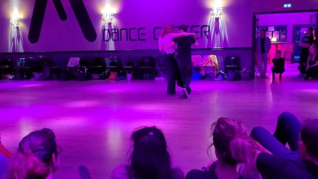 Nicolas BOURGEAIS & Dianéva POIRSON - Improvisation West Coast Swing | West To Be 4 - 2022 смотреть онлайн