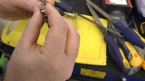 LED в VOLKSWAGEN POLO. Как правильно установить LED лампу, чтобы не слепить встречку!