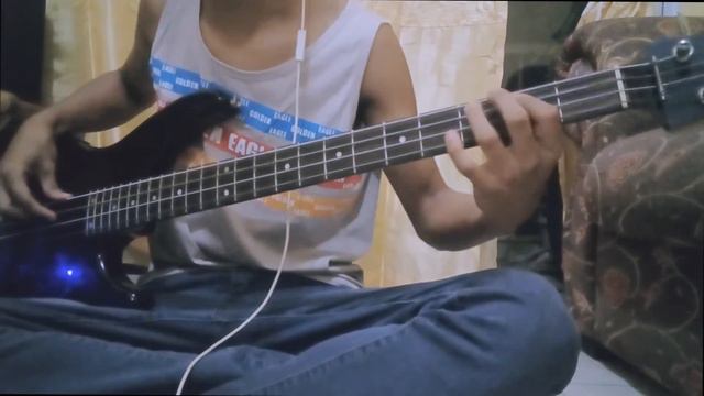Zimbabwe Bob Marley Bass Cover смотреть онлайн