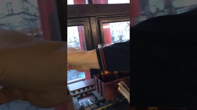 Vytopna ресторан с паровозиком в Праге смотреть онлайн