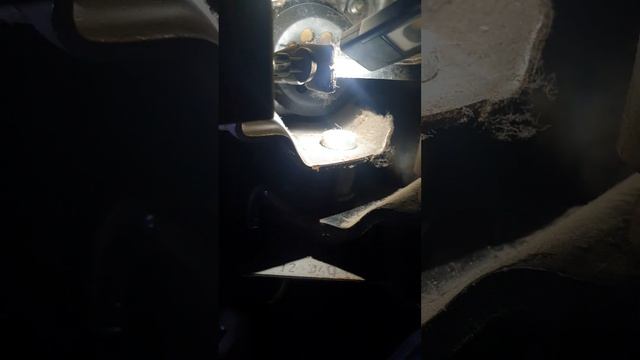 Пежо партнер б9 постоянно горят стоп сигналы решение проблемы.