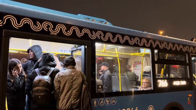 ”Редкое явление ОБВ!” Автобус ЛиАЗ-6213.65 следует по маршруту 766 ”м. Стахановская - МЦК ЗИЛ” смотреть онлайн