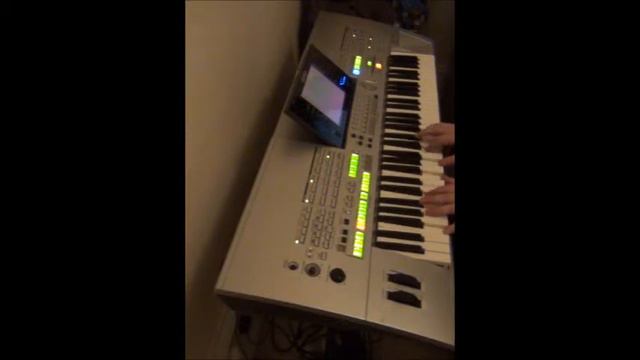 Yamaha TYROS - Pads Bank Demo - Area 51 смотреть онлайн