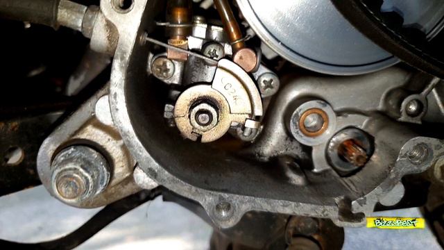 🔴 BLAUER RAUCH aus dem Auspuff - Warum die Einstellung der Ölpumpe so wichtig ist!