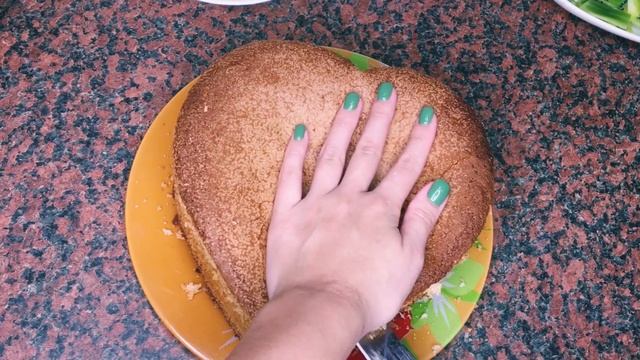 Как приготовить фруктовый торт бисквитный | Потрясающе вкусный и очень легки бисквитный торт смотреть онлайн